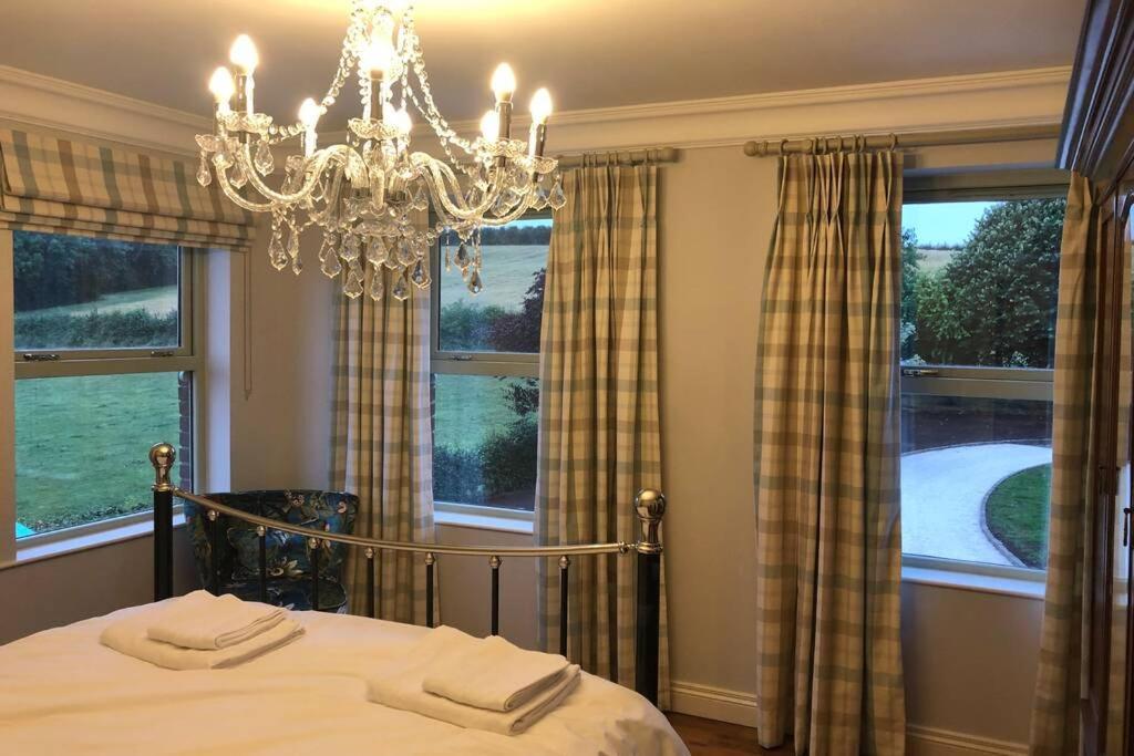 Ballyheifer House - A Beautiful 5 Bedroom Home. 马拉费尔特 外观 照片