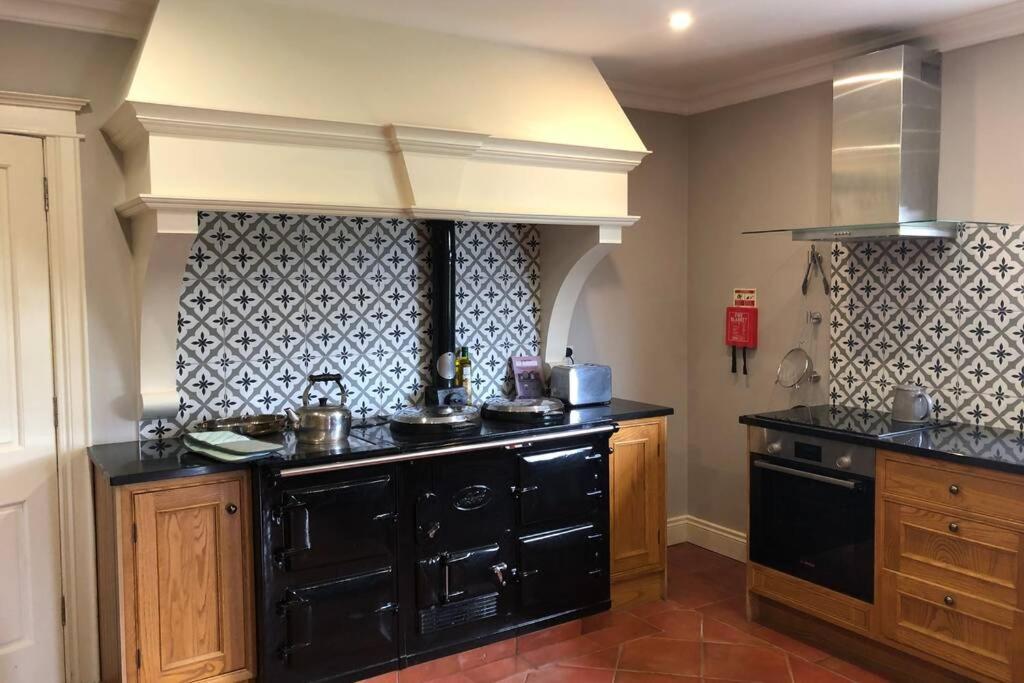 Ballyheifer House - A Beautiful 5 Bedroom Home. 马拉费尔特 外观 照片
